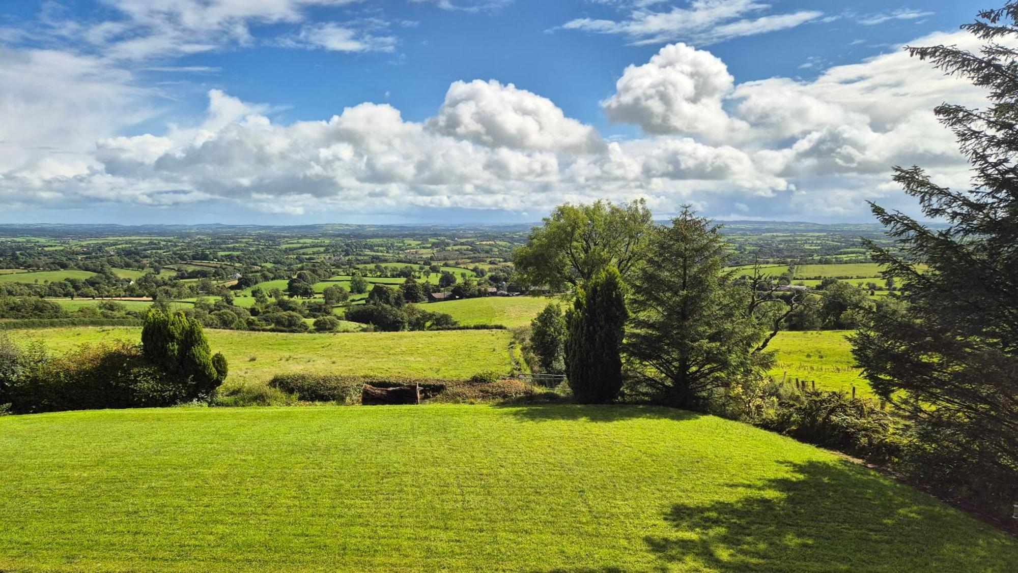 Goldenhill Guesthouse Omagh Exterior foto